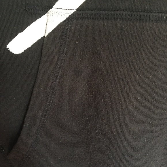 Rare Victoria’s Secret Pink Hoodie - Picture 6 of 6